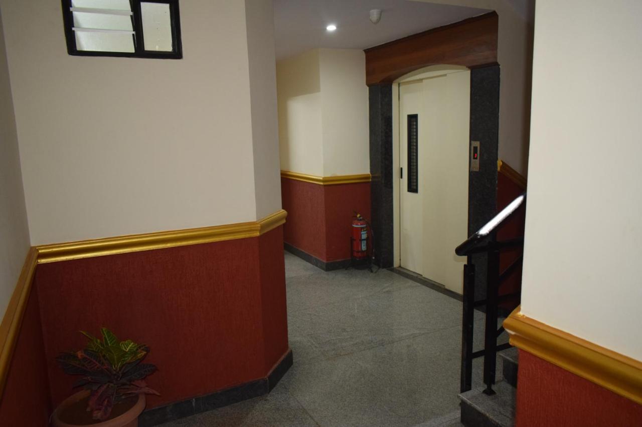 Hotel Ivory Elite One Бангалор Екстериор снимка